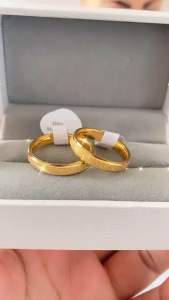 Cincin Titanium Polos Ukir Pasir CXA28: Aksesori Perhiasan Titanium yang Mengesankan