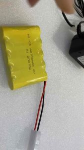 Ni-Cd 6V 700mAh Tamiya 2 pin white Connector battery or/and charger