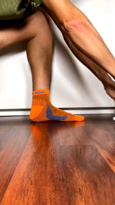 Sepatu Saucony Endorphin Speed 4 White Viziorange Olahraga Running Sneakers