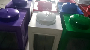 Toples Cemilan & Toples Kaleng Kerupuk 20 x 25cm