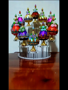 ริบบิ้น ทรงพานพุ่มดิ้นเงิน-ดิ้นทอง สีตามวันเกิด