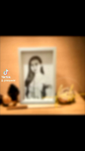 Personalized Engrave Picture on Wooden Frame for any Occasions (Teachers Day Mothers Day Graduation etc.)