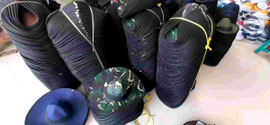 Topi Petani Lebar: Desain Nyaman & Stylish