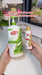 Combo Sữa Tắm Lifebuoy Detox Và Bảo Vệ Khỏi Vi Khuẩn 100g Muối Hồng & Rau Má hỗ trợ giảm mụn nhỏ gọn tiện lợi khi mang theo.