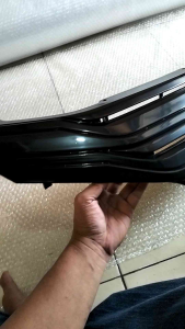 Grille Radiator Mitsubishi Expander Hitam: Aksesoris Mobil Mitsubishi
