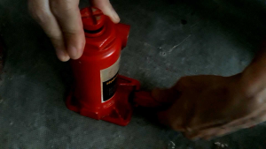 kích nâng thủy lực 3 tấn 2 tấn con đội 3 tấn 2 tấn thủy lực