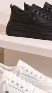 "New Macati" Sepatu Sekolah Cewek HItam Polos Korean Style Sepatu Sneakers Wanita Korean Style/Sepatu OOTD wanita korea Hits Terbaru  Sneakers Wanita Hitam Putih Sepatu Casual Putih Polos Wanita Sepatu Wanita Elegan