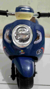 Mainan Motor Aki K611C Scoopy Aki 6 Volt