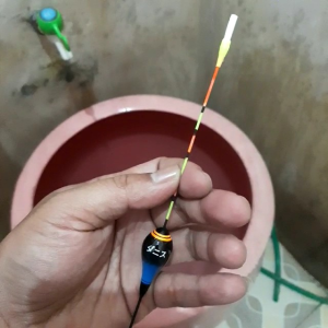 Pelampung Pancing Anti Badai: Pelampung Pancing Berkualitas Tinggi
