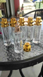 ขวดน้ำหอม UFO ใส 30ml ฝาสีทอง