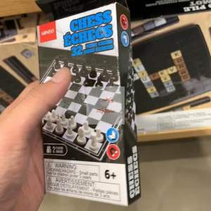 MINISO Chess Magnet Mainan Catur Board Game Portable Size 14x125x1cm / Mini Chess