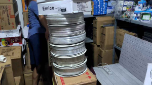 HARGA 1 ROLL 100M EMICO LED STRIP LIGHT 2835 120LED/METER IP66 220V PUTIH / WARM WHITE / BIRU / MERAH BAGUS BERKUALITAS LAMPU DECORASI LAMPU HIAS SUPER TERANG ULTRA BRIGHT BERGARANSI