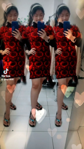 Desain Fashion Modern: Pakaian Wanita Elegan dengan Bahan Kualitas Tinggi