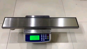 Thoát sàn inox 304Phễu thoát nước mặt dán gạch loại dài 60 cm x 10 cm thoát cạnh lắp vừa ống phi 76 và phi 90.
