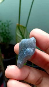 Labradorite | ลาบราโดไรต์ #LR04 #หินดิบ หินธรรมชาติ  น้ำหนัก 9.6 กรัม หินธรรมชาติ สีน้ำเงิน