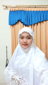 Mukena Dewasa Sutra Putih Renda Daun Premium