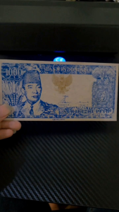 Uang Uka-Uka 1000 Soekarno Biru – Souvenir Uka-Uka Berkaligrafi Arab