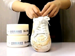 Krim Pemutih Pembersih Sepatu Sneakers + Spons 260gr