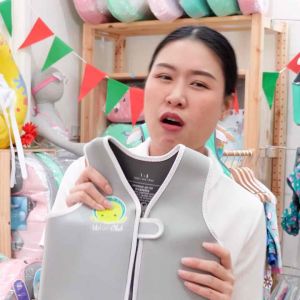 BBLUV เสื้อชูชีพ ชุดว่ายน้ำ รองเท้าเดินชายหาด สระน้ำพับเก็บได้ สำหรับเด็ก