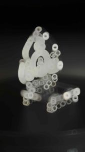 ฐานตั้งพระอะคริลิค สลักลาย นะชาลีติ รวย ตั้งหน้ารถ โต๊ะทำงาน