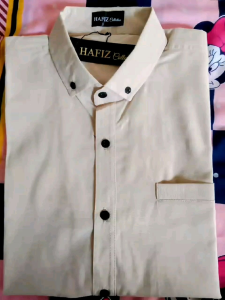 Jangan Pernah Berkompromi Antara Kenyamanan & Gaya - Kemeja Lengan Pendek Kami