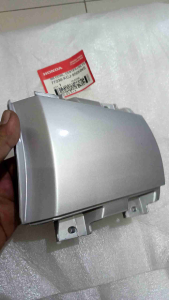 COVER TAIL SAMBUNGAN BODY BELAKANG HONDA TIGER 2000 LAWAS SILVER ORIGINAL 77230-KCJ-950HNS
