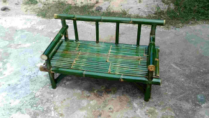 เก้าอี้ไม้ไผ่ ขนาดเล็ก แข็งแรง ผลิตภัณฑ์เสริมสร้างสุขภาพ กว้าง 45 เซน ยาว 1 เมตร สูง 50 เซน สูงพื้นถึงที่นั่ง 20 เซนติเมตร