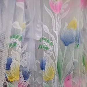 Dekorasi Rumah Nyaman dengan Vitrase Lokal Motif Matahari Tulip