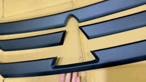 List Front Grill Bumper Depan Xpander 2017 2018 2021 Hitam Chrome