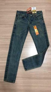 กางเกงยีนส์ขาเดฟ เอวต่ำ ใส่ได้ทั้งหญิงชาย ผ้าไม่ยืด รายละเอียดในคลิป สินค้าเป็นงานมือ 1ตัว ราคาถูก ไม่มีตำหนิ