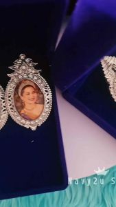 ล็อคเก็ตเข็มกลัดพระพันปี (พร้อมกล่อง) ส่งจากไทย มีให้เลือกหลายแบบ