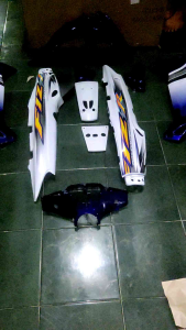 Cover Body Bodi Fullset Halus Motor Yamaha F1Z R FIZ R Warna Biru Putih
