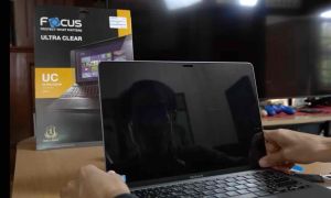 ฟิล์มโฟกัส Focus ติด MacBook 💻 พร้อมส่งมีเก็บปลายทาง ฟิล์มแมคบุ๊ค ฟิล์มไม่ใช่กระจก สำหรับ MacBook Air/pro/ Touchbar 13” 2018/2019/2020 M1/ Pr