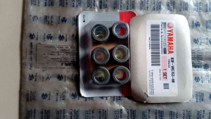 ROLLER AEROX 155 ROLER LOLER YAMAHA MIO M3 XEON 11 GRAM- B3F-WE763-00