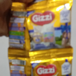 SUSU BUBUK GIZZI SACHET 27 GR