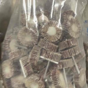 ลูกขัดล้อทรายแกน3มิล30*10มม.เบอร์80 ซื้อ10แถม3ซื้อ5แถม1