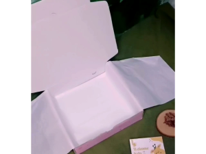 KADO LAHIRAN BAYI MINIMALIS DAN LUCU GIFT BOX