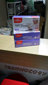 Assorted Sizes 11HAGVG7 White 100pcs Hagens Vinyl Glove Powder Free (Certified Standard EN455) Size S M and L Available