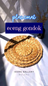 Kerajinan Alami Dari Eceng Gondok: Alas Piring Saji