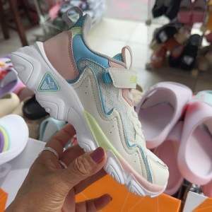 รองเท้าผ้าใบเด็กแบรนด์บาโอจิแท้100%/รุ่นBJK119สีเขียว/สีชมพู33-37ราคา550฿เบาสุดๆ