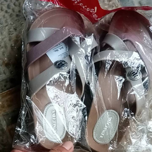 sandal jepit yumeida  untuk wanita