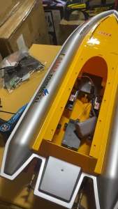 เรือบังคับลำใหญ่ majesty 800s