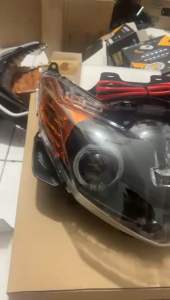 PAKET GANTENG LAMPU DEPAN YAMAHA XEON KARBU PLUS BILED MATRIX SHOIRD 25 inch cahaya super terang kualitas terbaik