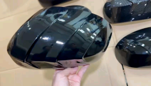 Cover Spion Brio Satya 2018-2027 Venom Hitam Doff Glossy Carbon