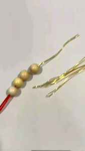 Kim xâu vòng chuỗi hạt tiện lợi