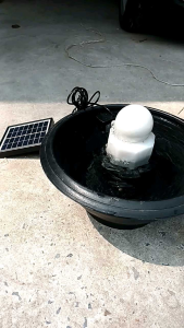 หินหมุนน้ำพุ 6ซม. พร้อมแผงโซล่าเซลล์ น้ำพุหินหมุน ชุดหินหมุน หินหมุนน้ำ หินกลิ้งน้ำพุ หินหมุน หินหมุนน้ำล้น ปั๊มหินหมุน ชุดหินหมุน - Lazada