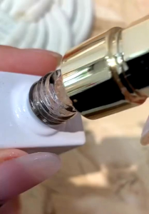 Top gel xà cừ Milan có thể phối với nhiều nền sơn màu khác nhau tiện lợi chai 15ml