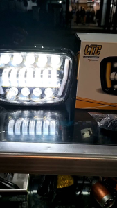 LENGKAP DGN BATOKNYA HEADLAMP DPN LED DAYMAKER/STOP LAMP BLKG RX KING NEW PLUS SENORIGINAL LTC BAY SCARLET