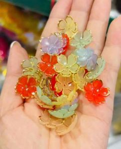 100g hoa pha lê đủ màu viền vàng size 1.7cm- 5 cánh làm hoa thủ công làm cây hoa tài lộc trang trí