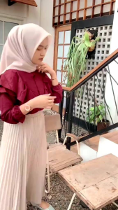 KEMEJA RUFLLE POLOS//blouse raffel pololine //YURE BLOUSE RUFLLE
